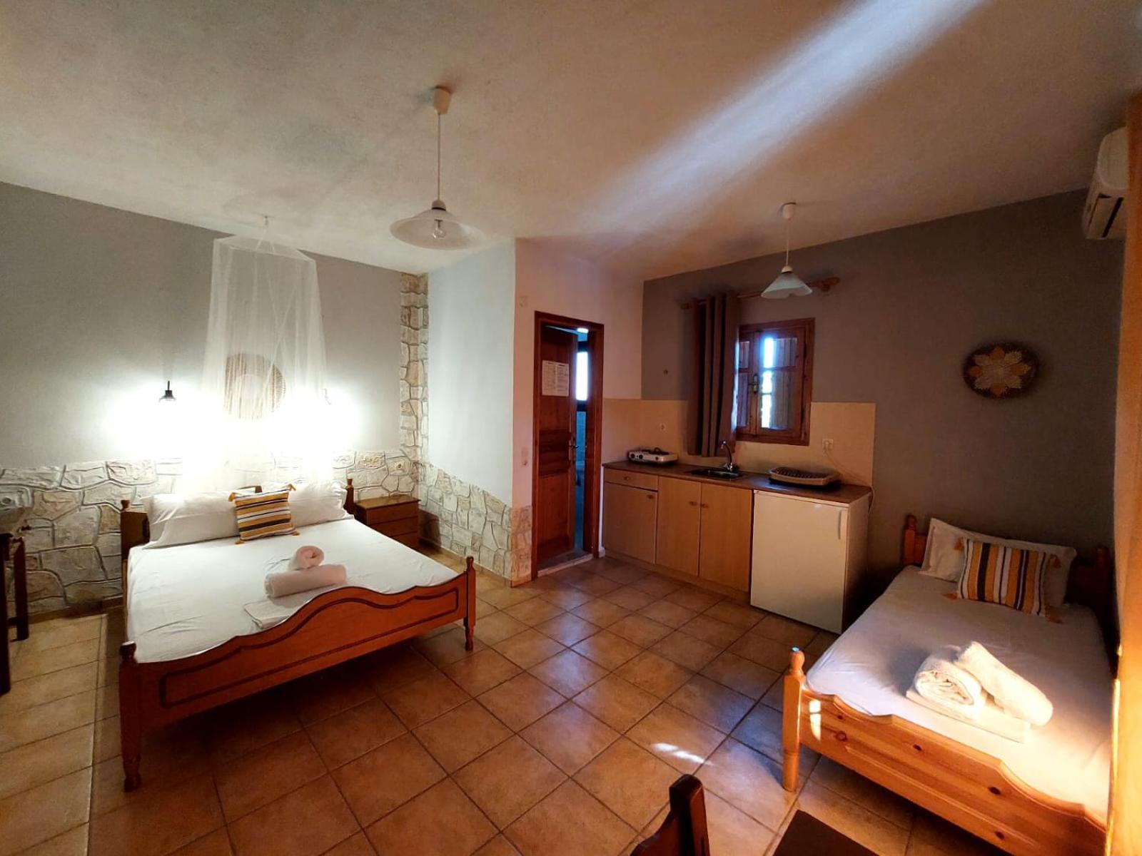 Georgia Apartments Sztáfilosz Szoba fotó